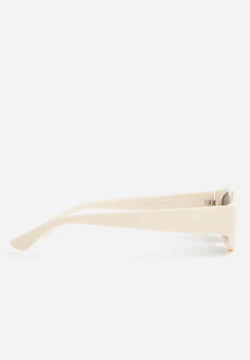 Superbalist - Abongwe cateye sunglasses - cream