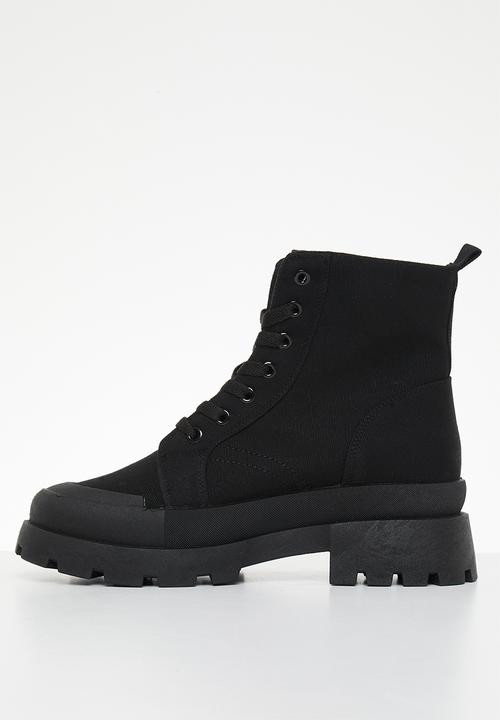 Madison® - Tiana lace-up boot - black