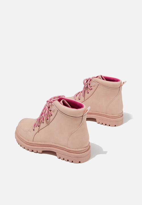 Cotton On - Henry hiker boot - marshmallow/raspberry pink