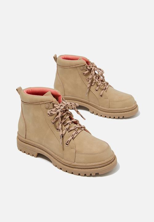 Cotton On - Henry hiker boot - sandstone