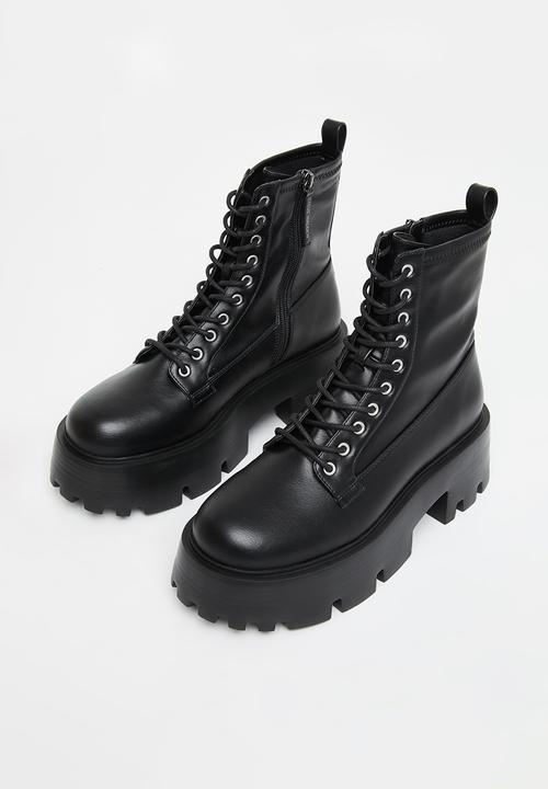 Steve Madden - Maddox lace-up boot - black