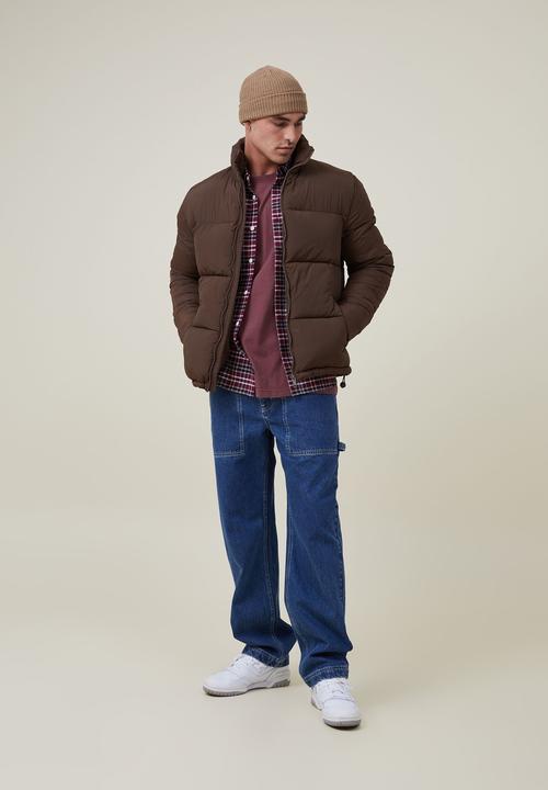 Cotton On - Recycled puffer jacket - chocolate