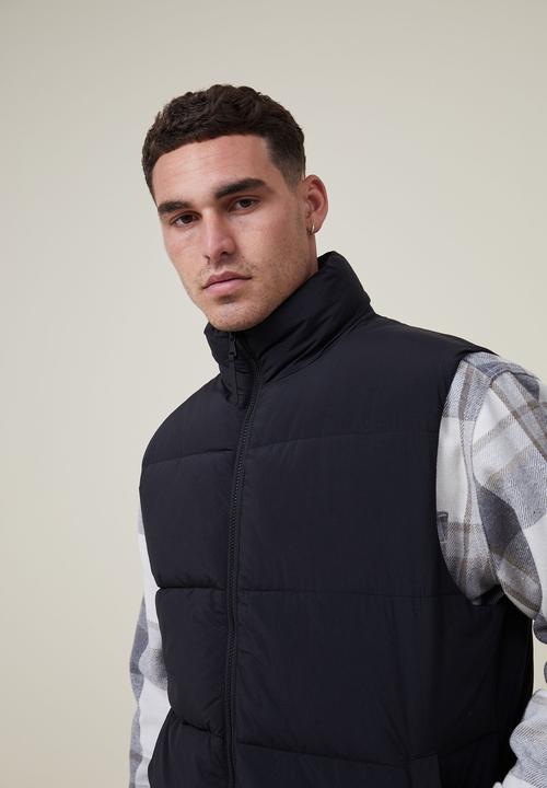Cotton On - Recycled puffer vest - black