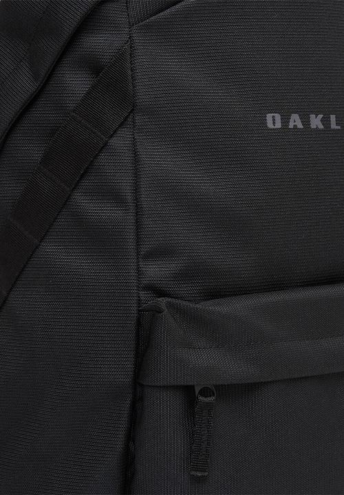 Oakley - Holbrook 2.0 20l backpack - blackout