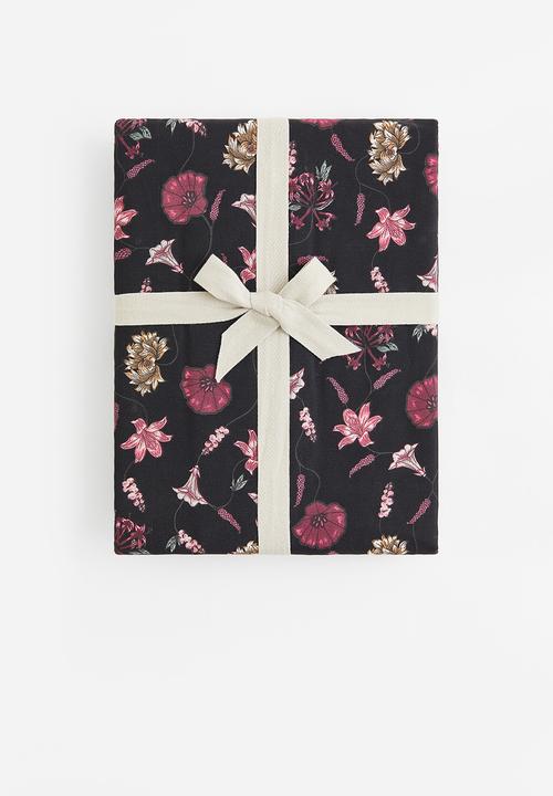 H&M - Cotton double/king size duvet cover set - black/floral