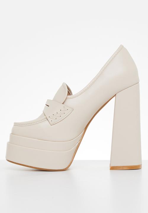 Footwork - Brenta platform heel - stone