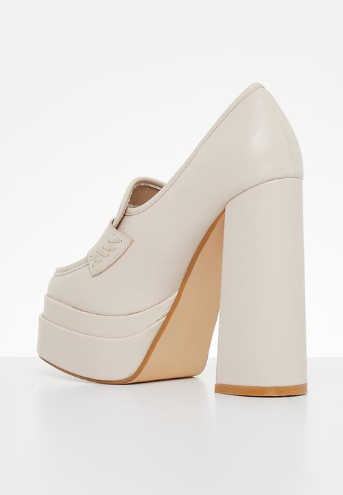 Footwork - Brenta platform heel - stone