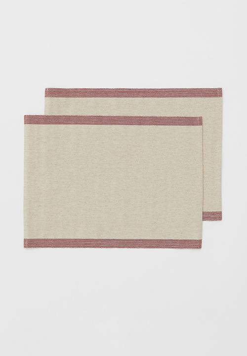 H&M - 2 Pack linen-blend table mats - light beige & red