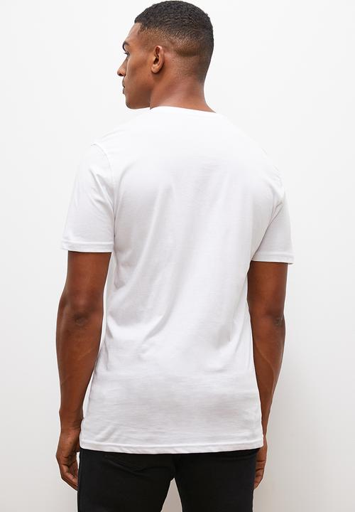 Lark & Crosse - Velo conscious v-neck neck tee w/ chest embroidery - white
