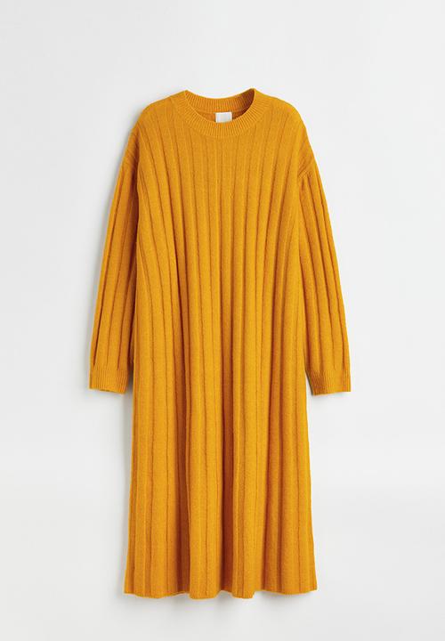 H&M - Rib-knit dress - yellow ochre