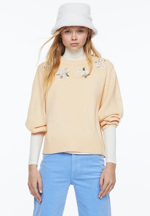 H&M - Embroidered jumper - light beige/flowers