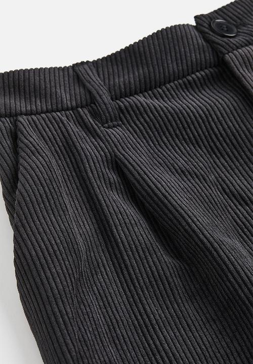 H&M - Wide corduroy trousers - black