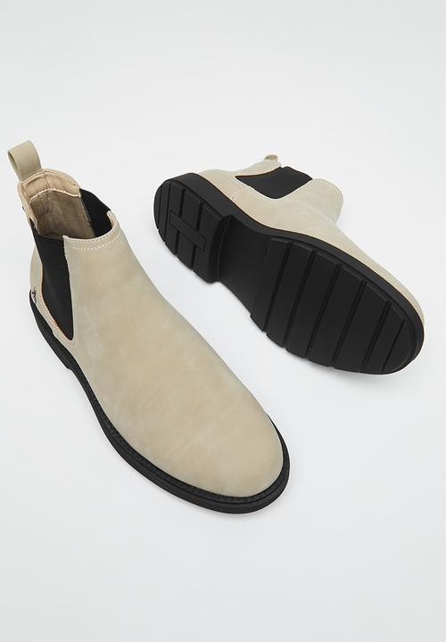 UrbanArt - Bruiser 2 nubuck - stone