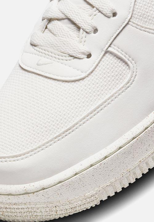 Nike - Air Force 1 '07 LV8