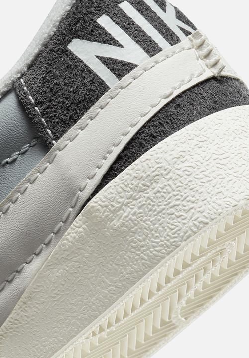 Nike - Blazer low '77 Jumbo SE