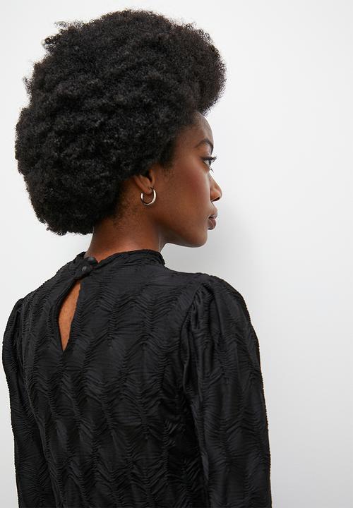 edit - Jacquard textured top - black