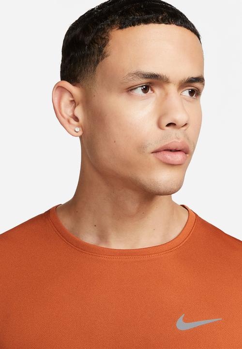 Nike - Nike Miler Dri-FIT UV Short-Sleeve Running Top