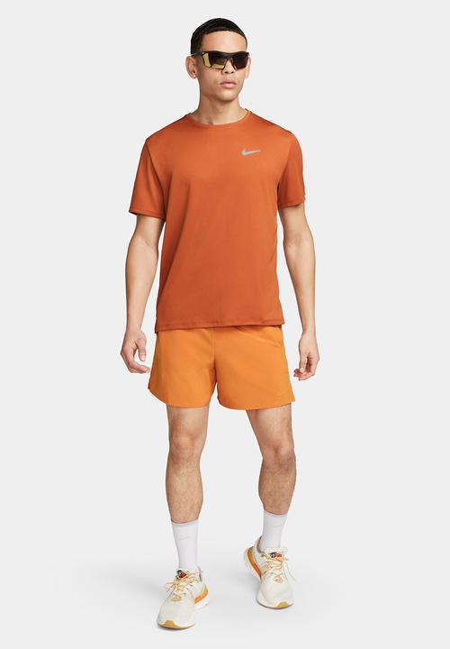 Nike - Nike Miler Dri-FIT UV Short-Sleeve Running Top