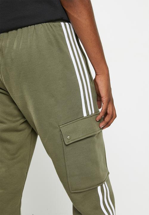 adidas Originals - 3s cargo pant m - olive strata