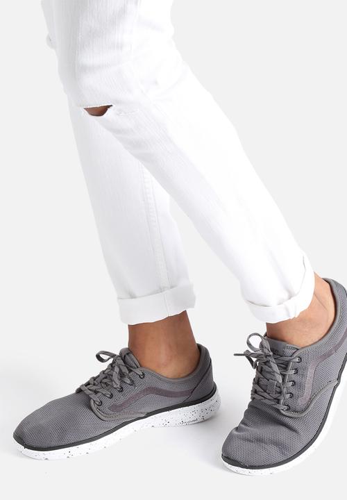 Only & Sons - Knee Cut Denims