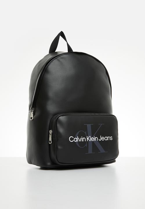 Calvin Klein - Monogram soft campus bp40 - black