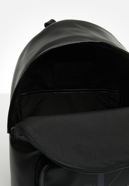 Calvin Klein - Monogram soft campus bp40 - black