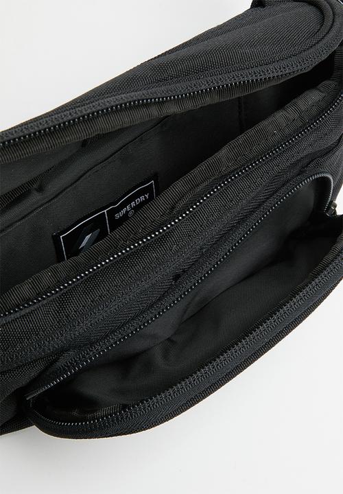 Superdry. - Code classic multi bumbag - black