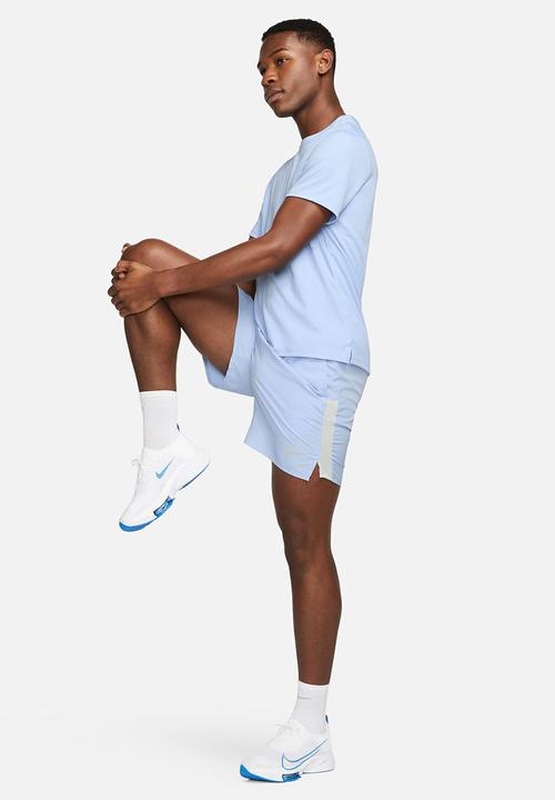 Nike - Nike Challenger Dri-FIT 7" Unlined Running Shorts