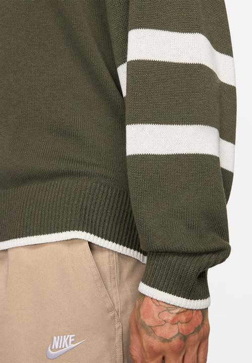 Nike - Nsw nike trend sweater - cargo khaki/sail/team orange/sail