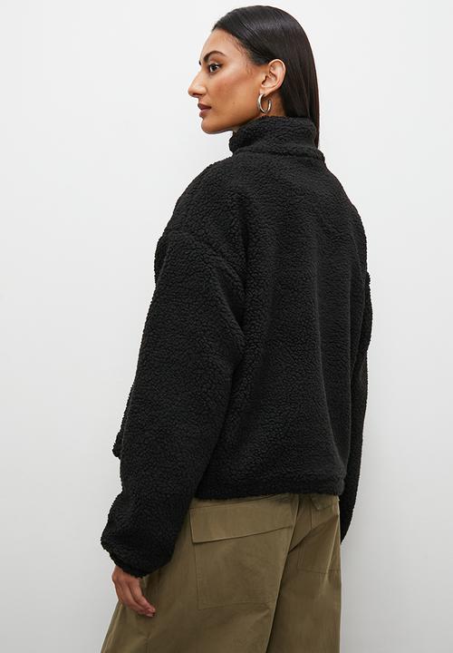 Superbalist - Funnel neck teddy - black
