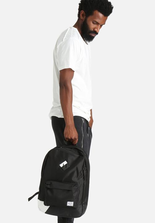 Herschel Supply Co. - Heritage