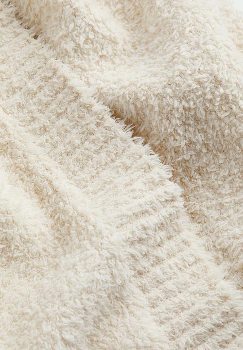 H&M - Fluffy dressing gown - light beige
