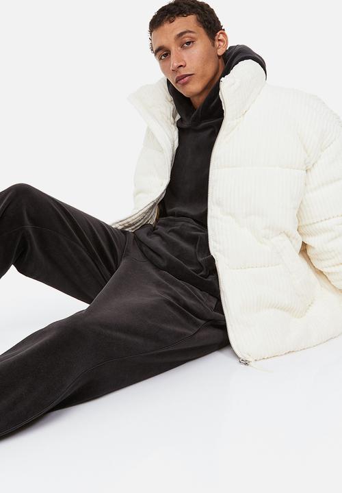 H&M - Relaxed fit velour joggers - black