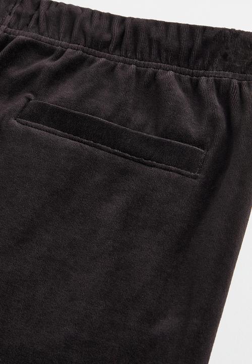 H&M - Relaxed fit velour joggers - black