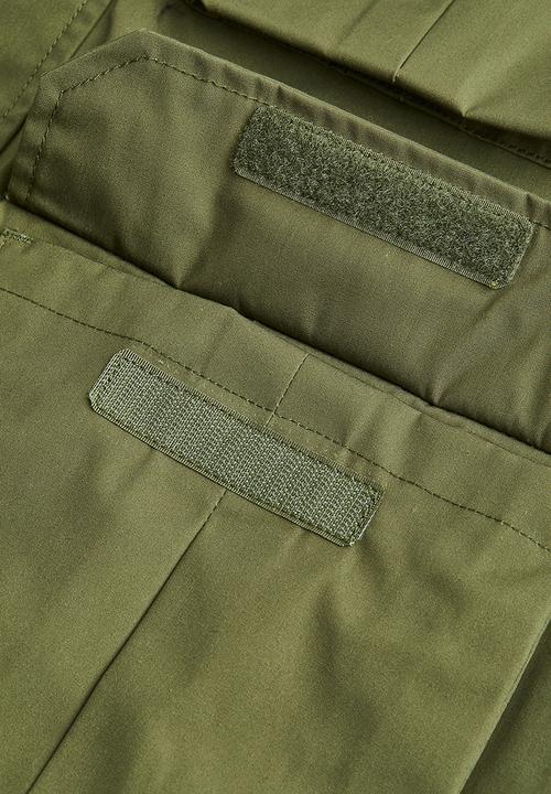 H&M - Water-repellent hooded jacket - green