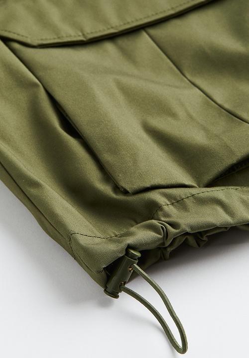 H&M - Water-repellent hooded jacket - green