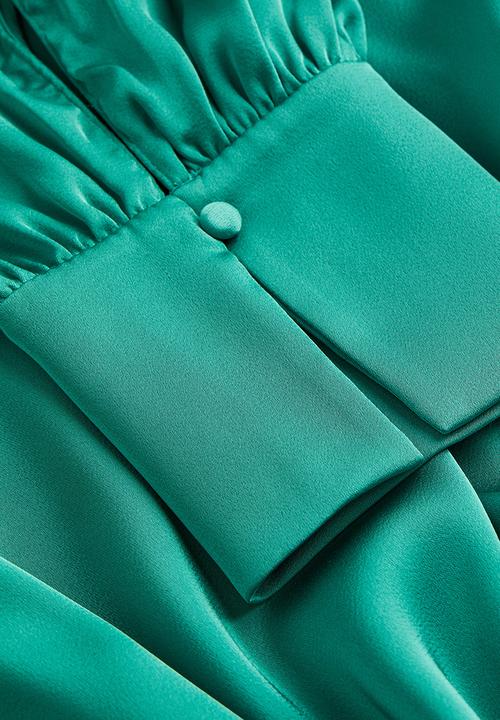 H&M - Tie-belt satin dress - green