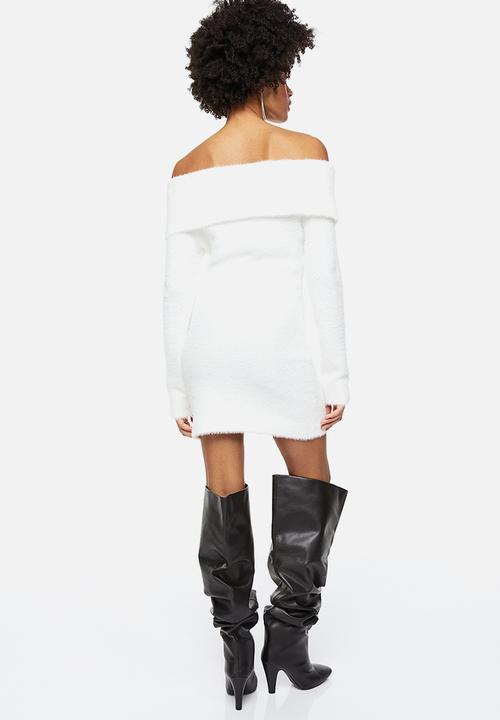 H&M - Fluffy off-the-shoulder dress - white