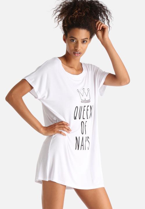 Adolescent Clothing - Queen Of Naps