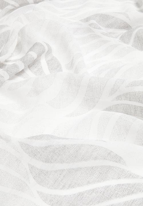 Design Collection - Fern sheer eyelet curtain - grey