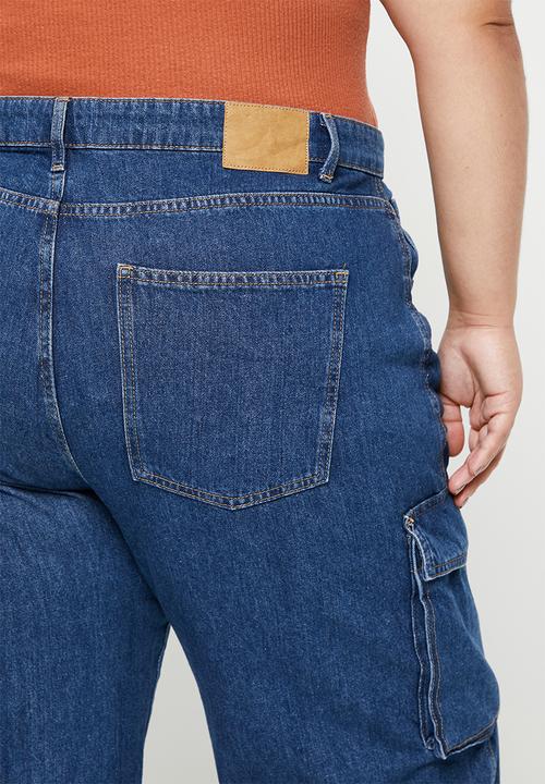 Cotton On - Plus cargo wide leg jean - nordic blue