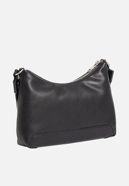 Calvin Klein - Sleek round sb22 solid - black