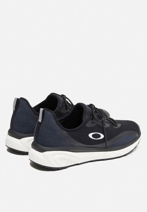Oakley - Lennox