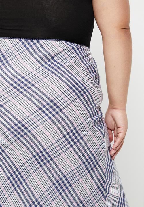 Cotton On - Plus picot maxi slip skirt - frankie check vintage navy