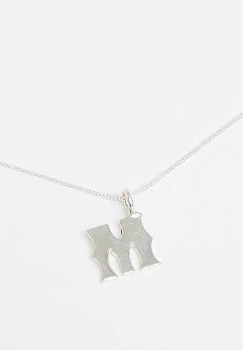 Matter of Fakt - M initial pendant chain - silver