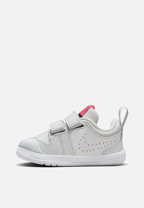 Nike - Nike Pico 5 