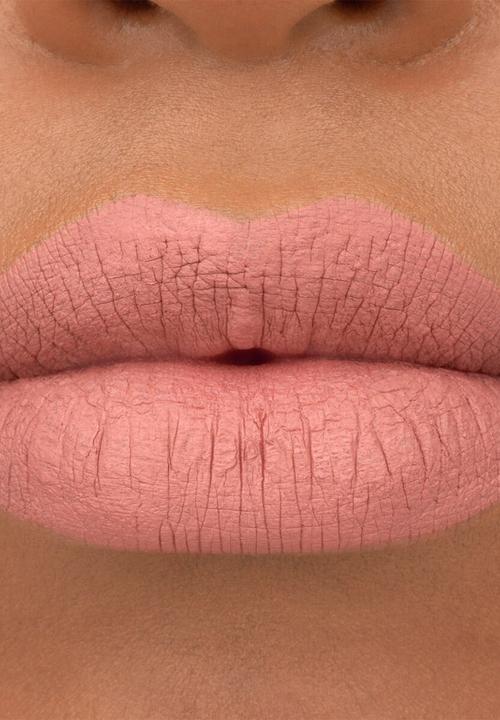 essence - 8H Matte Liquid Lipstick 04 - Rosy Nude
