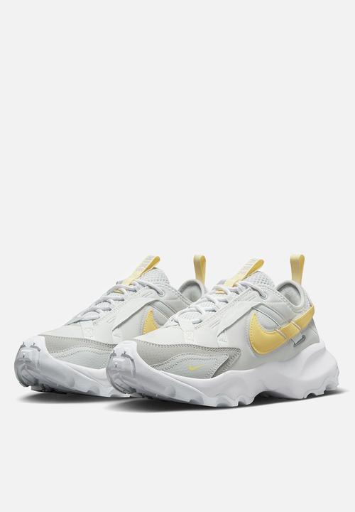 Nike - TC 7900