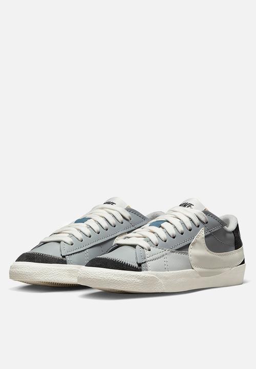 Nike - Blazer low '77 Jumbo SE