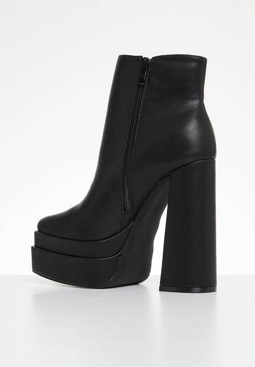 SISSY BOY - Wrong number platform boot - black